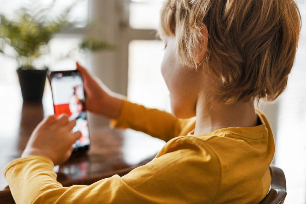 Uso recreativo de Internet entre ni&ntilde;os en vacaciones de invierno