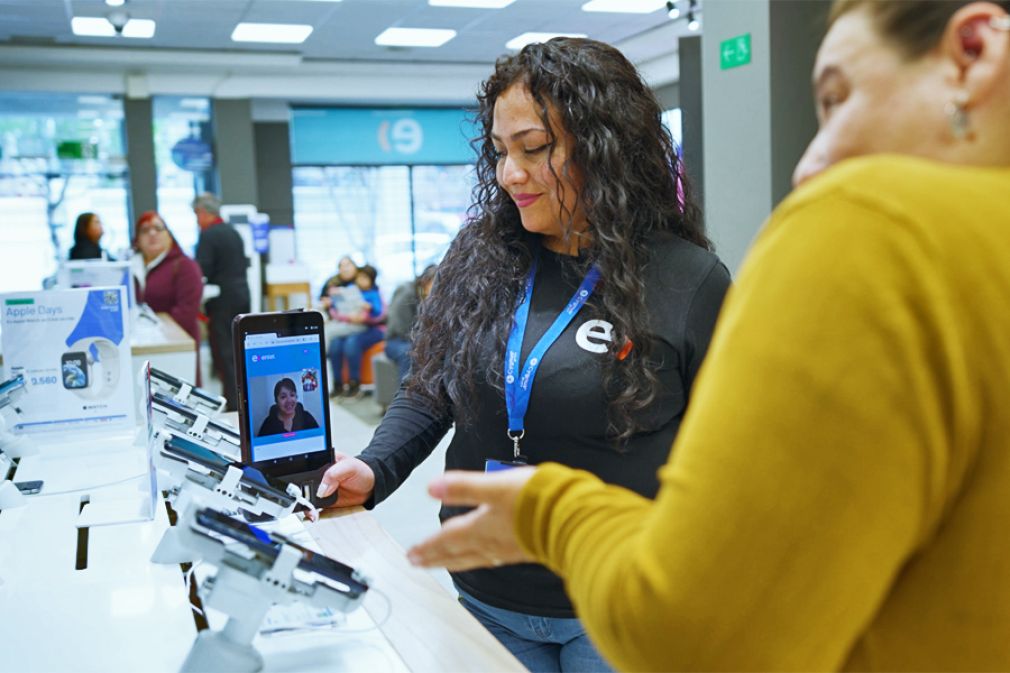 Herramienta de Entel para atenci&oacute;n de personas sordas