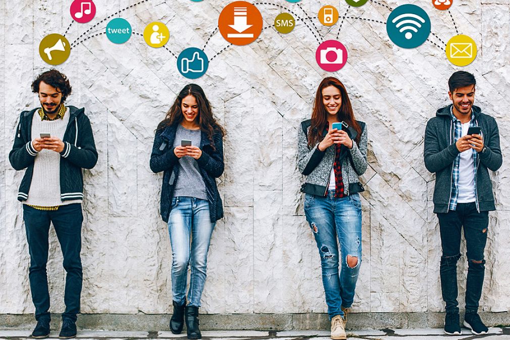 Soporte a trav&eacute;s de redes sociales y apps de mensajer&iacute;a