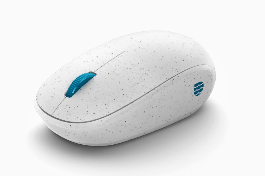 Mouse de Microsoft hecho con plástico reciclado