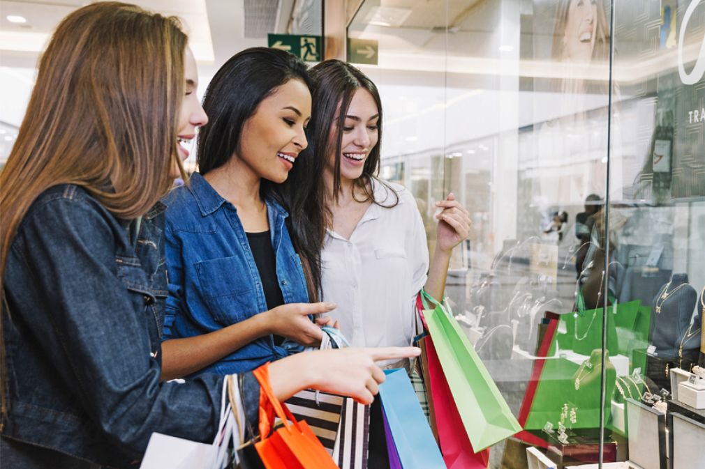 Compras en l&iacute;nea versus presenciales en Chile