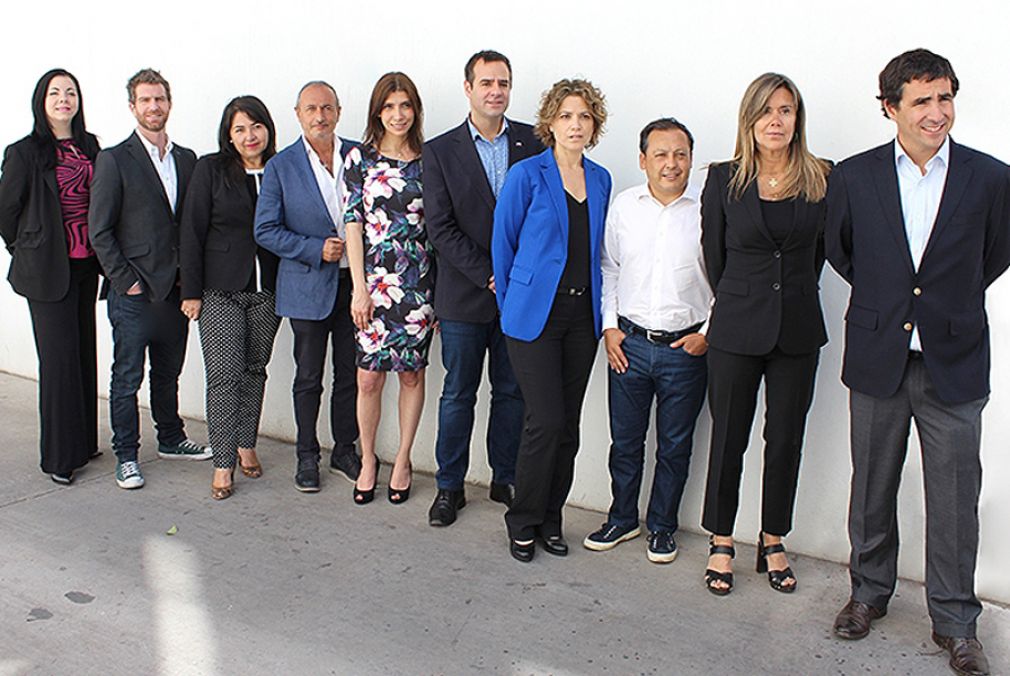 Emprendedores reeligen a Alejandra Mustakis como presidenta