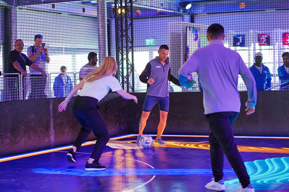 Visa combina fútbol, arte y tecnología digital en Catar