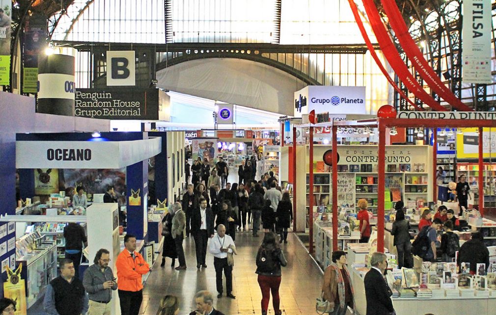 Feria Internacional del Libro de Santiago en Estaci&oacute;n Mapocho