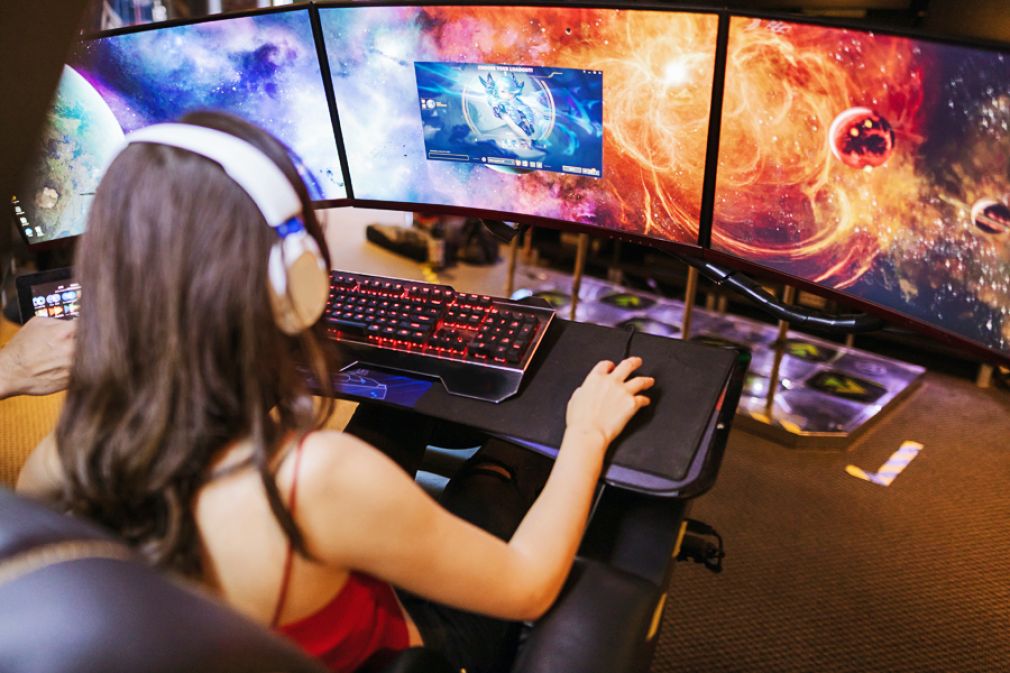 La visión de Asus sobre las mujeres gamers