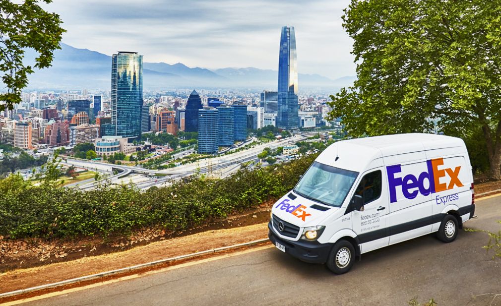 FedEx unifica marca con TNT y refuerza su red