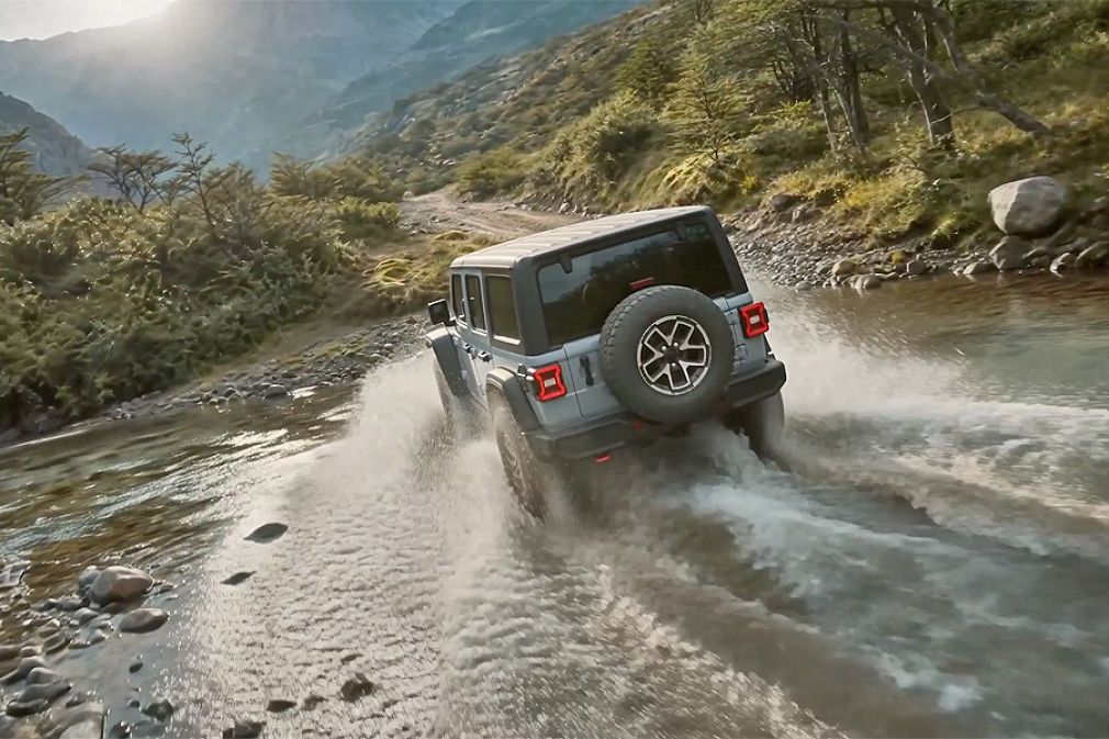 Inteligencia artificial humana en comercial de DYU para Jeep