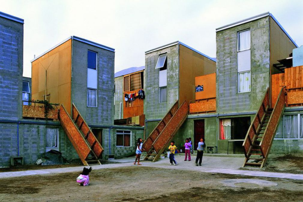 Arquitecto Alejandro Aravena en webinar de Innova UTEM